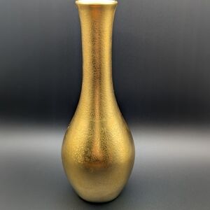 Luxurious Gold Textured Vase